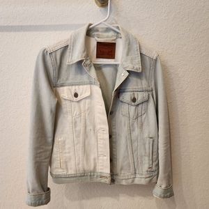 Levis Women's Trucker Jacket